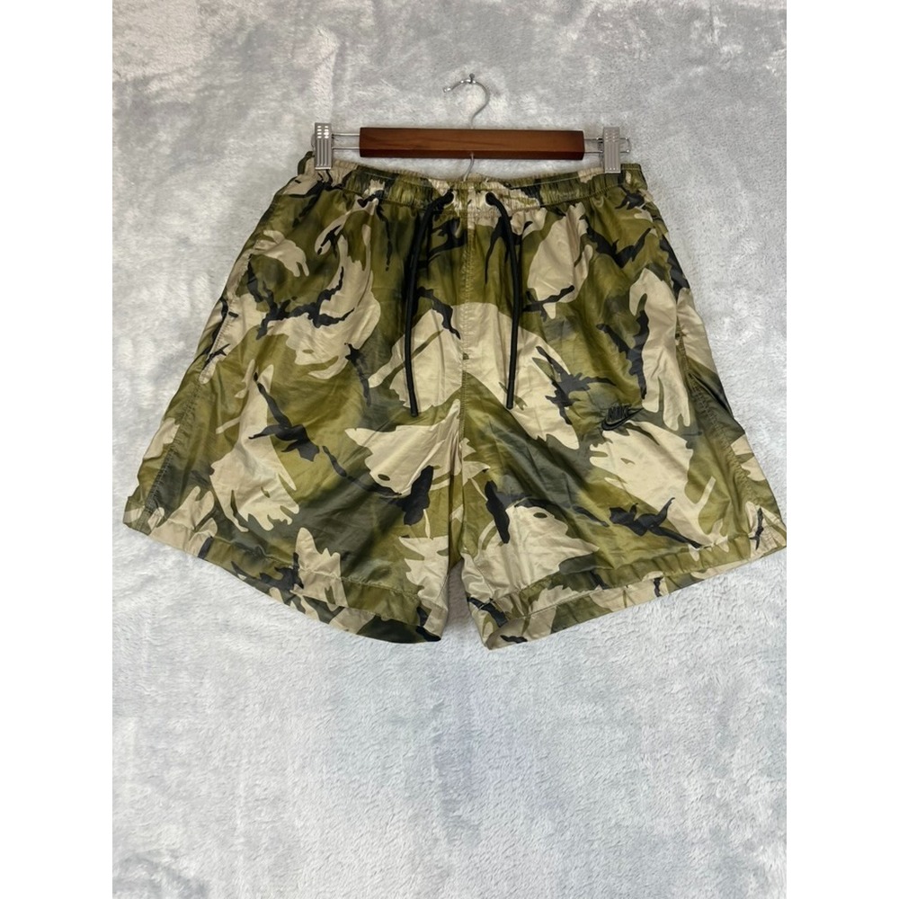 Nike Form Men Dri-FIT 5" Unlined Versatile Shorts FN3046-386 Green Brown Size S